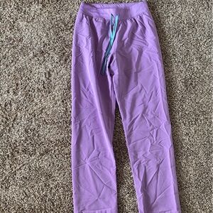 Figs lilac scrub pants